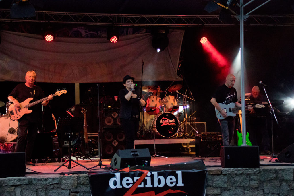 Dezibel